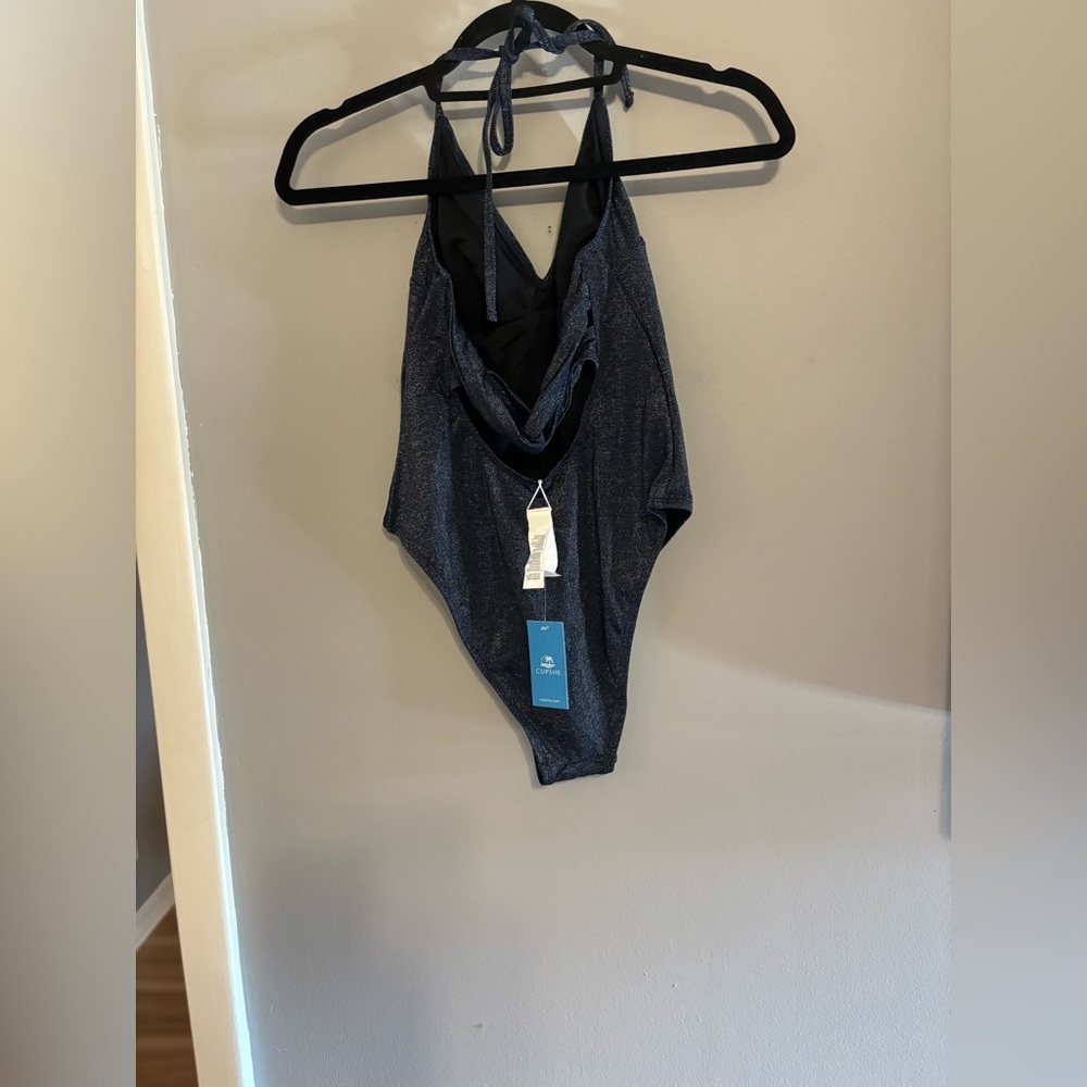 Cupshe Total Eclipse Metallic Halter Twist-Back Cheeky One Piece Swimsuit Sz S - Picture 9 of 9